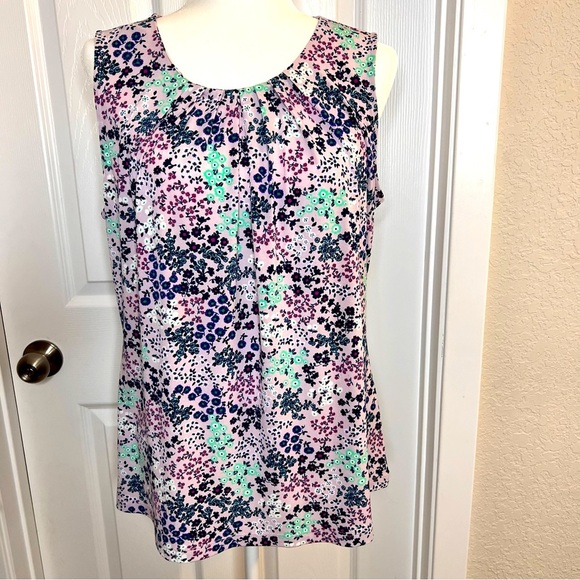 Liz Claiborne Tops - Liz Claiborne Floral Coquette Office Career Business Wear Top Sz. L